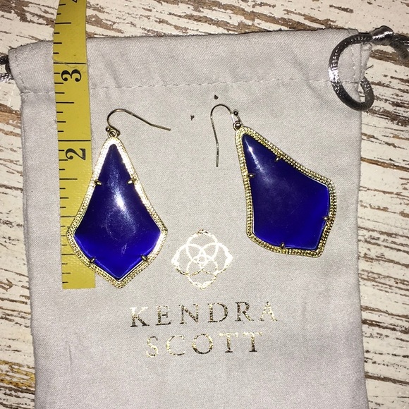 Beautiful KENDRA SCOTT earrings. Never worn. - Picture 5 of 5